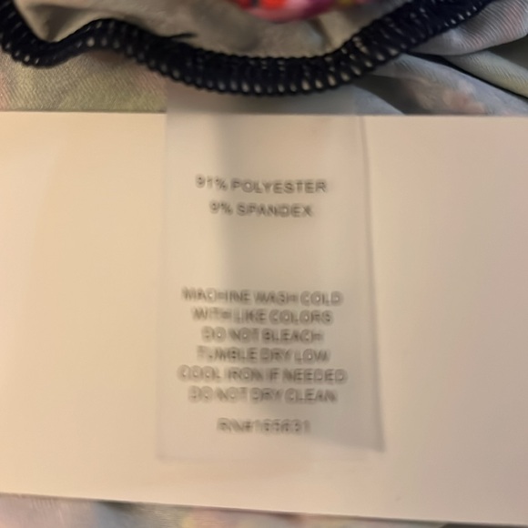 Johnny Was Active Cantero muscle tank size large ￼ - Picture 5 of 5